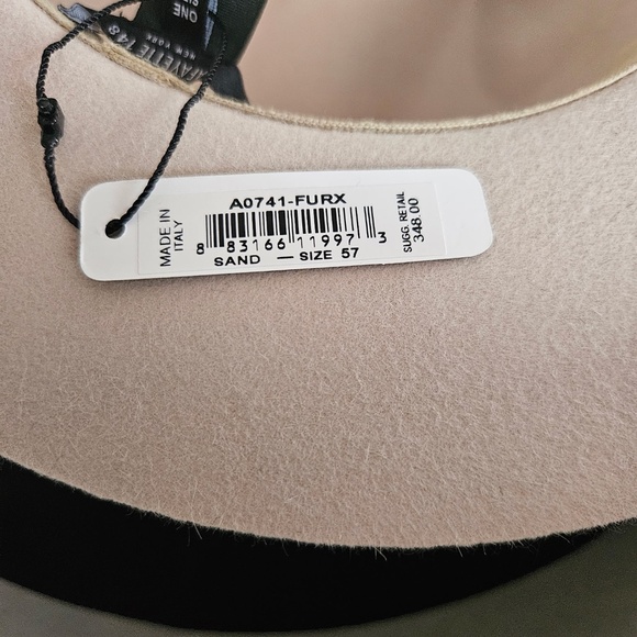 Lafayette 148 Hat - Picture 6 of 6